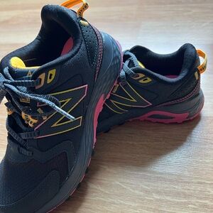 New Balance 410 Black & Pink Sneakers